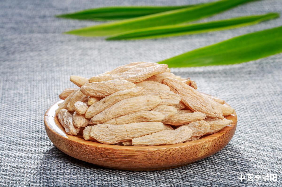 养生|阴虚内热怎么办?医生教你参考简单两味药,养阴生津,清热凉血