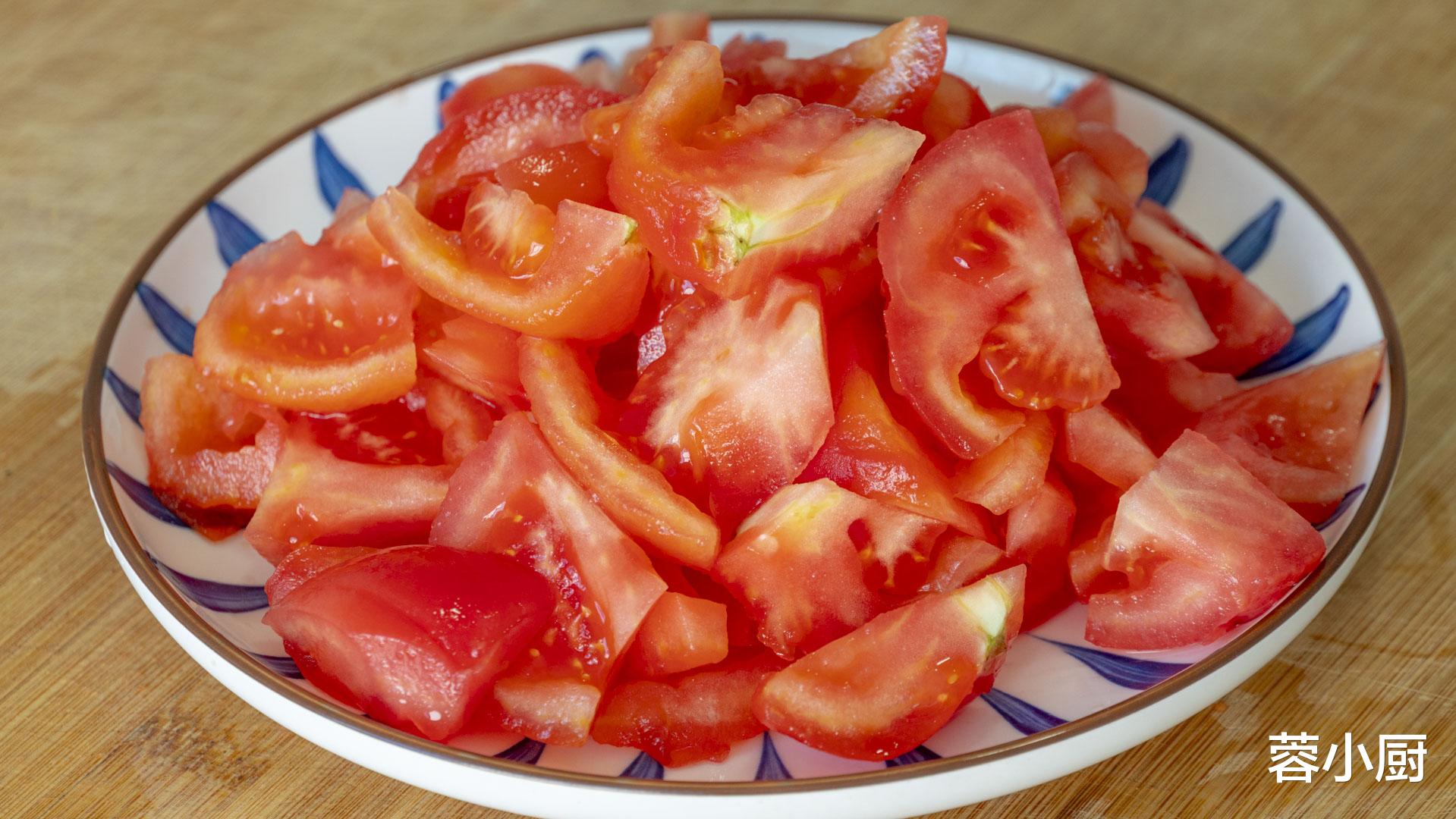 秋日进补要忌嘴,小心伤脾胃!提醒:少吃姜和桂圆,多吃6样才对
