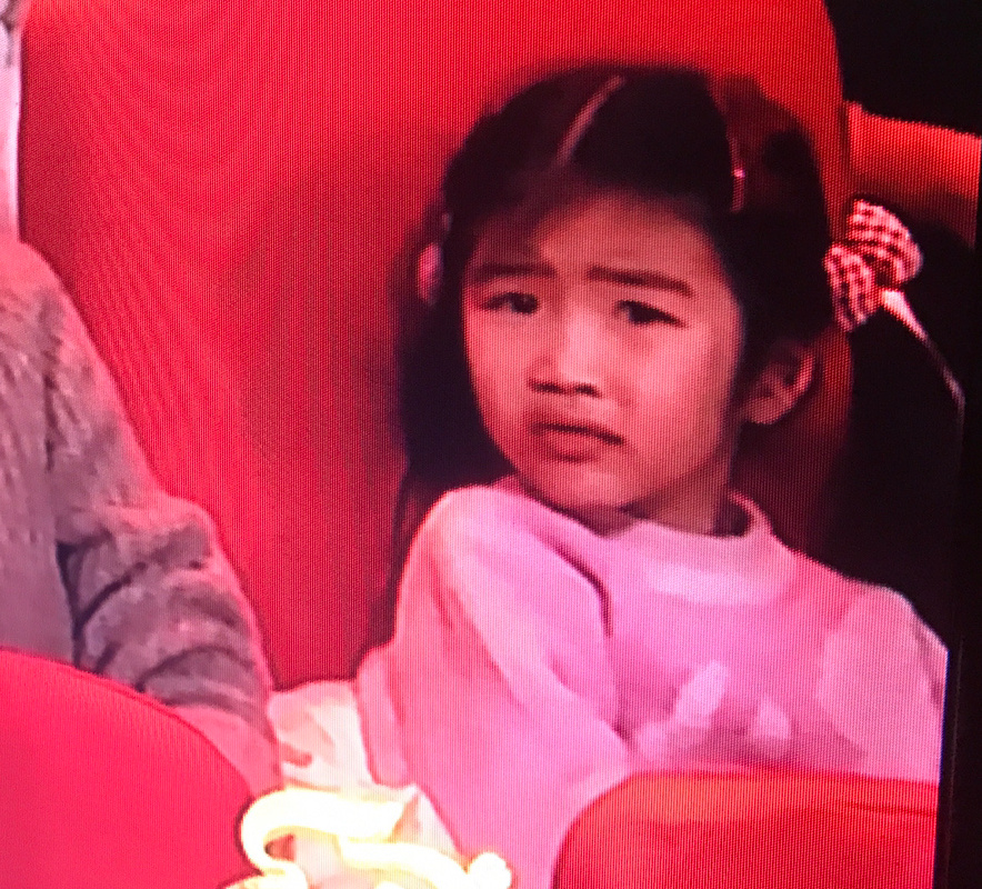 春晚|兔年春晚现场观众神情:挠头抓耳、皱眉头翻白眼,每秒都是表情包