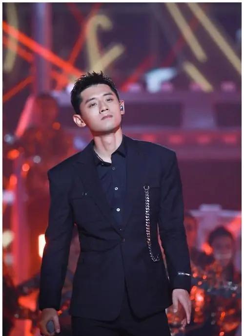 运动员|中国最帅男运动员排名，张继科力压宁泽涛排第一？