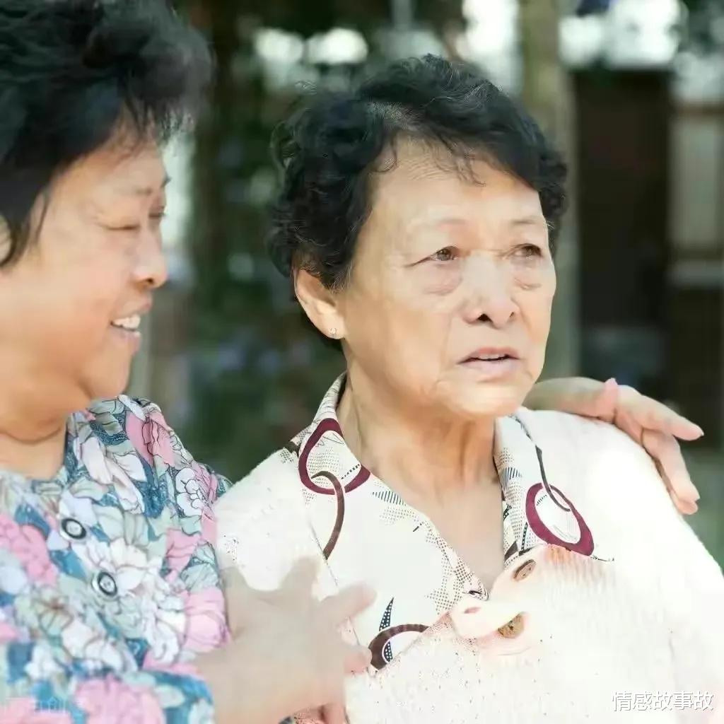 66岁老人哭诉:跟子女养每月有500零花钱,还包吃住,却不想活了