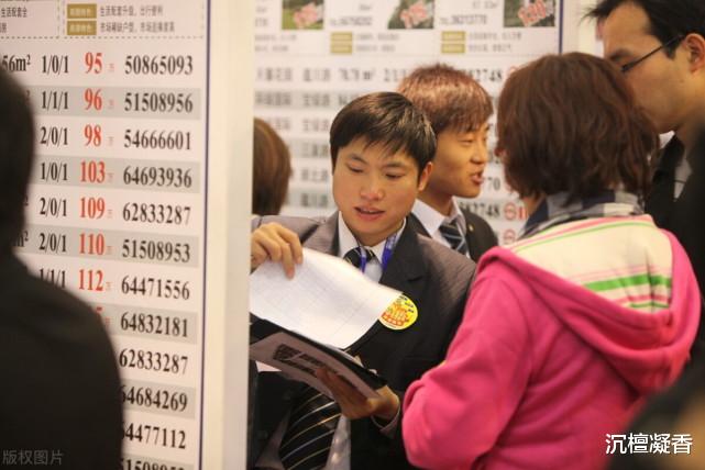 民政局|回顾男子去世前未还完房贷,亲舅舅帮还近10万。民政局:房子是我的