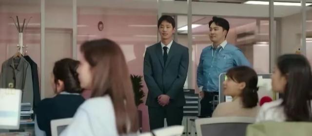 |又是捆绑又是项圈，太会玩了