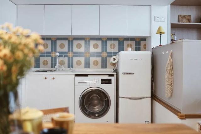 她把32㎡的老屋,改成「复古洋房+大庭院」,一家三口住很幸福!