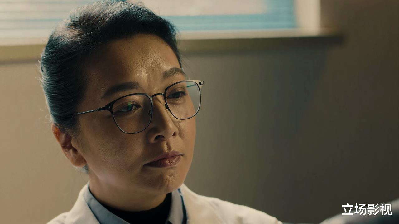 促醒者|《促醒者》10集之后挽回口碑，4位配角撑起了全剧质量，不服不行