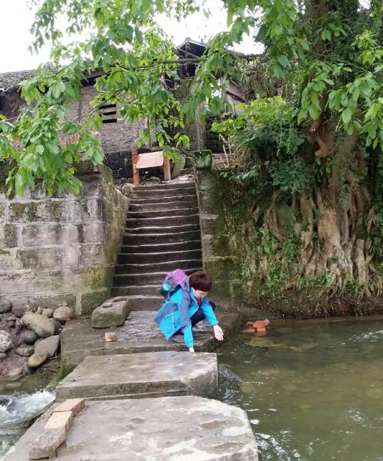 码头|外婆的小镇,听说有千百年了