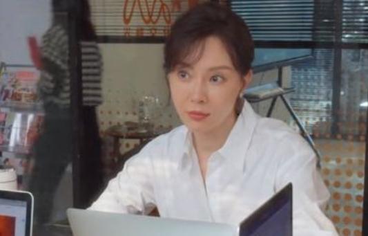 退休|今晚开播！女性职场剧《她们的名字》来袭，演员阵容不错，值得追