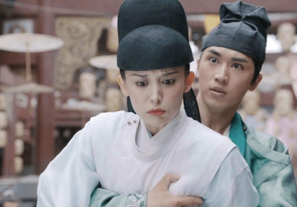 古力娜扎|古力娜扎遭网曝私生活混乱！