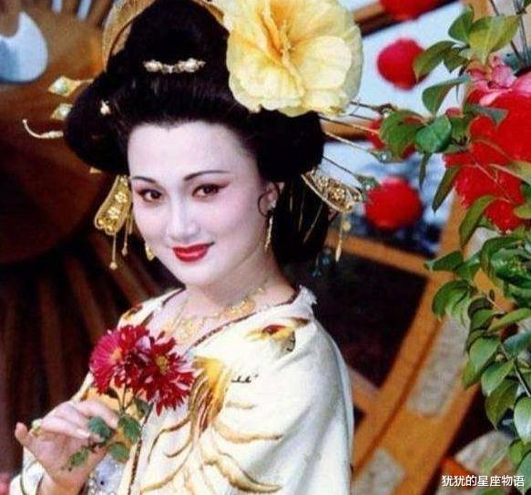 |21岁出道， 因长得太美遭人嫉妒， 鼻子差点被人割掉，现家庭美满