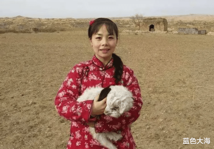 王二妮|\星光大道\王二妮: 放弃百万年薪下嫁农村, 婚后被婆婆当亲女儿疼爱