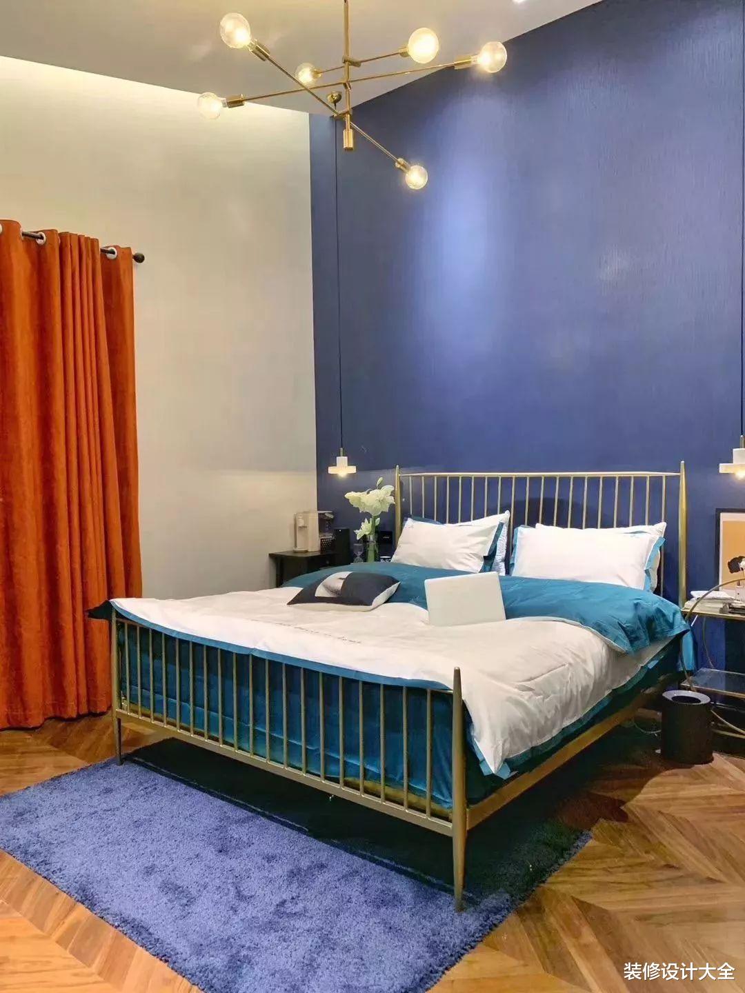 卧室小又不想装榻榻米?这样选床,美观又宽敞!