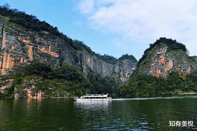 腾冲|盘点中国14个小县城，美得让人惊艳，看一眼就心动！你想去哪个？