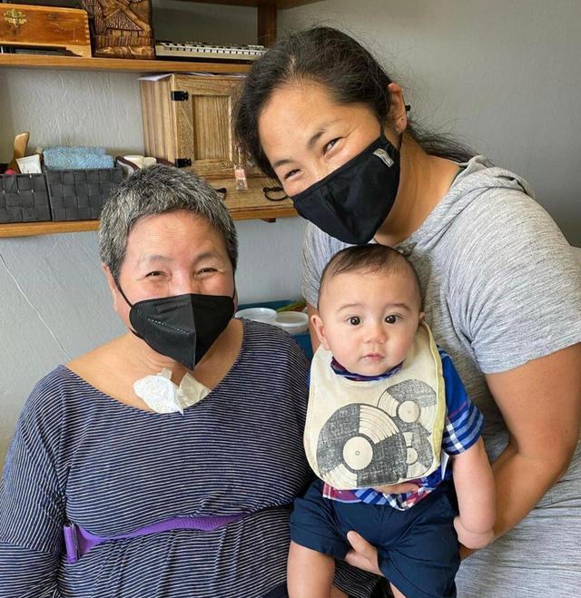 郑佩佩|郑佩佩混血外孙庆祝一岁生日,原文通罕见露脸,三代同堂幸福洋溢