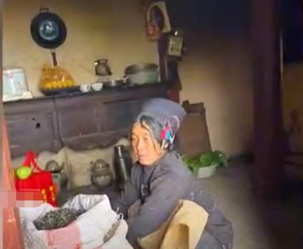 李勒优|李勒优被城市人家收养，不给爷爷盖新房惹争议，真相曝光获众赞