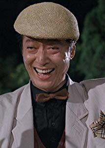 方刚|港剧第一大恶人方刚，大红时隐退游历世界，76岁仍未婚崇尚自由