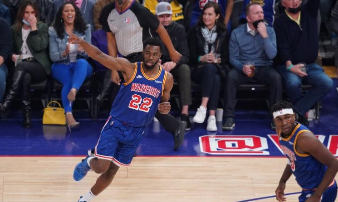 勇士隊(duì)|一度領(lǐng)先31分！威金斯踢翻保溫杯，科爾做出改變，勇士又回來(lái)了