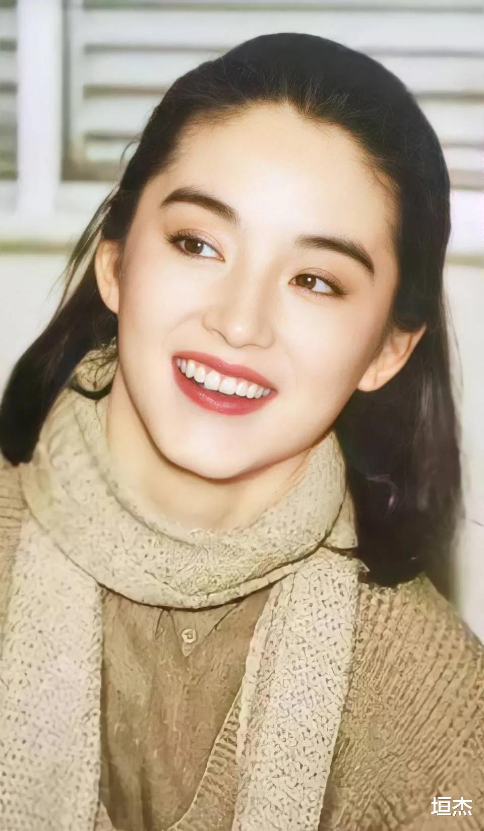 张曼玉|男性眼中的10位“梦中情人”女星,个个风华绝代,让人一见倾心