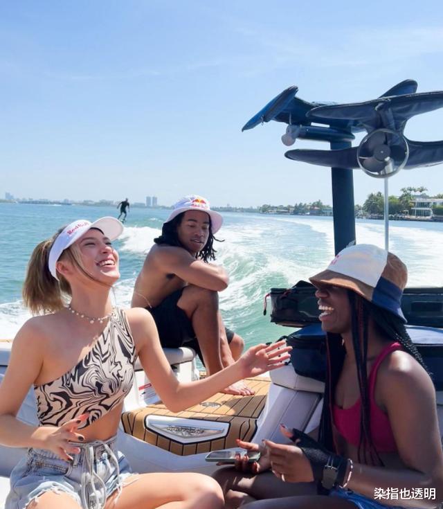 谷爱凌|谷爱凌抵美后晒图，图片表现得过于“成熟”，引起网友热议