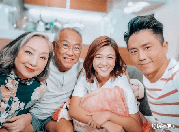 TVB|73岁老戏骨叹TVB人才流失严重,对曾励珍心生感激:她会主动加薪