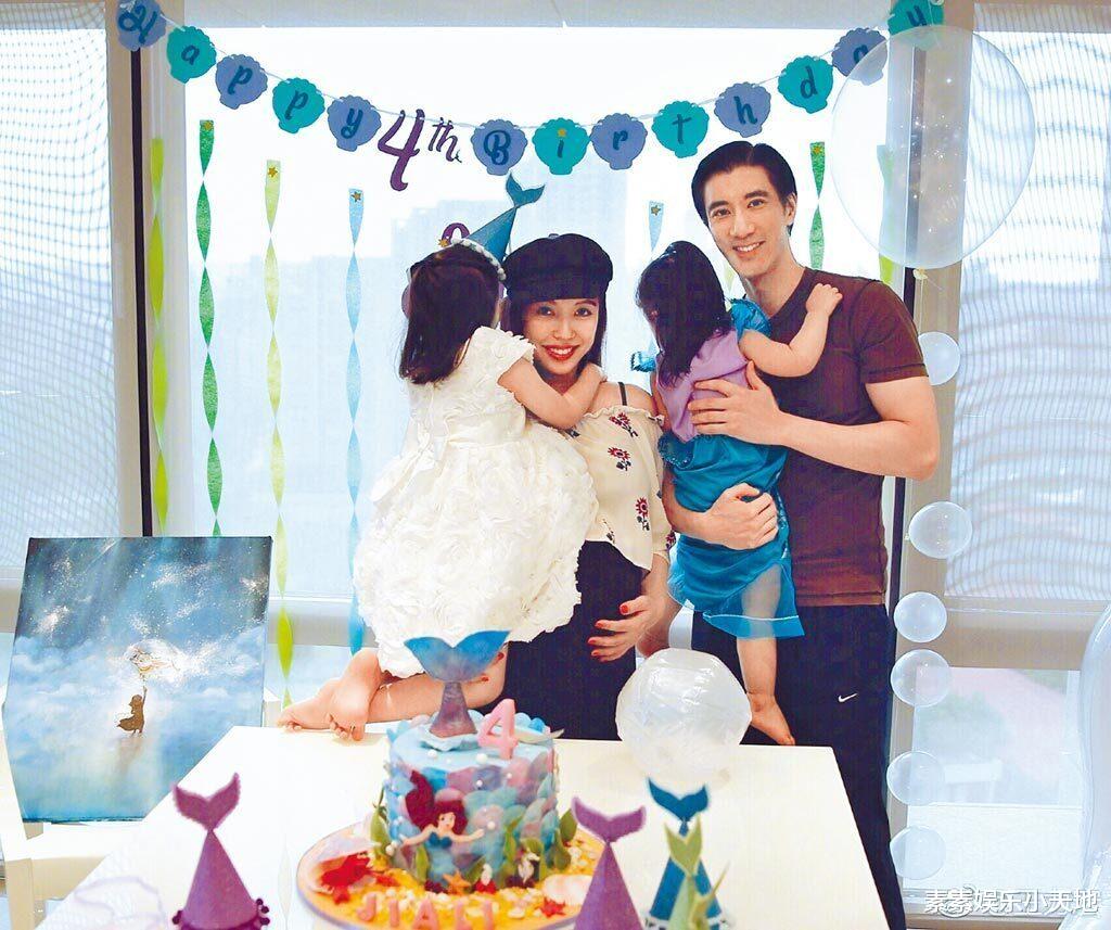 李靓蕾|李靓蕾晒名媛聚会照，近况生活优越，率先赢得三个孩子的抚养权