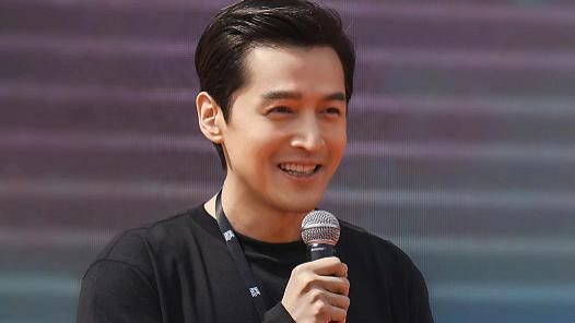 王凯|王凯、袁弘合作新剧，仅播2集，收视率破1，剧中的女演员也很抢眼