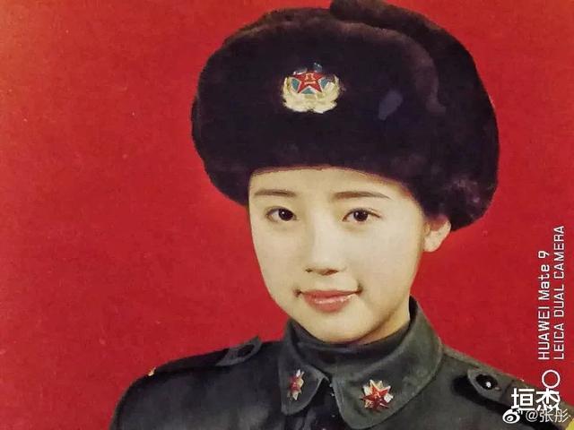 章子怡|中戏96班7朵金花今何在？章子怡后力不足、袁泉中年翻红…