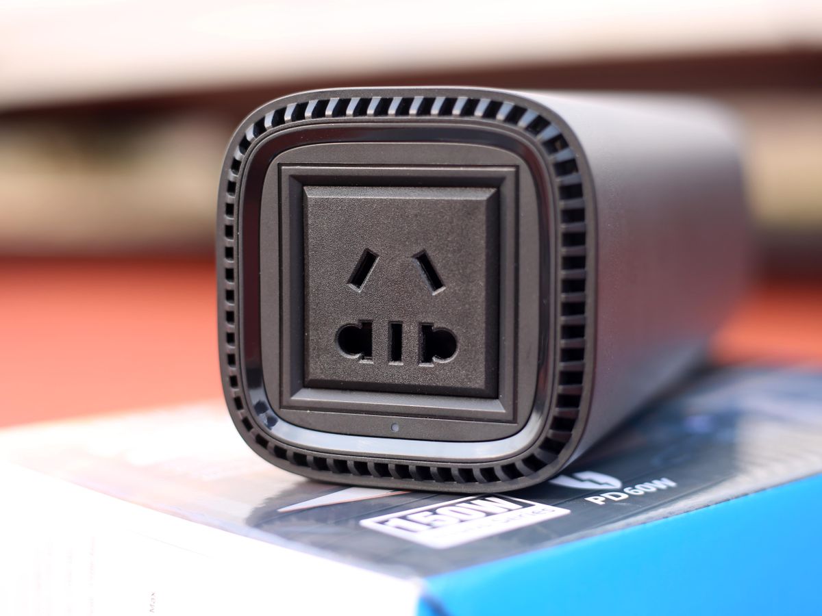 自动驾驶|真没想到，用“充电宝”也能在PS5上玩《战神4》