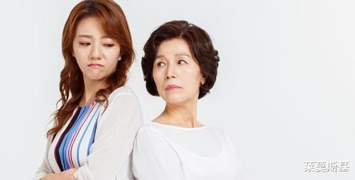 |55岁大姐给75岁大爷做住家保姆,高薪背后的心酸和无奈