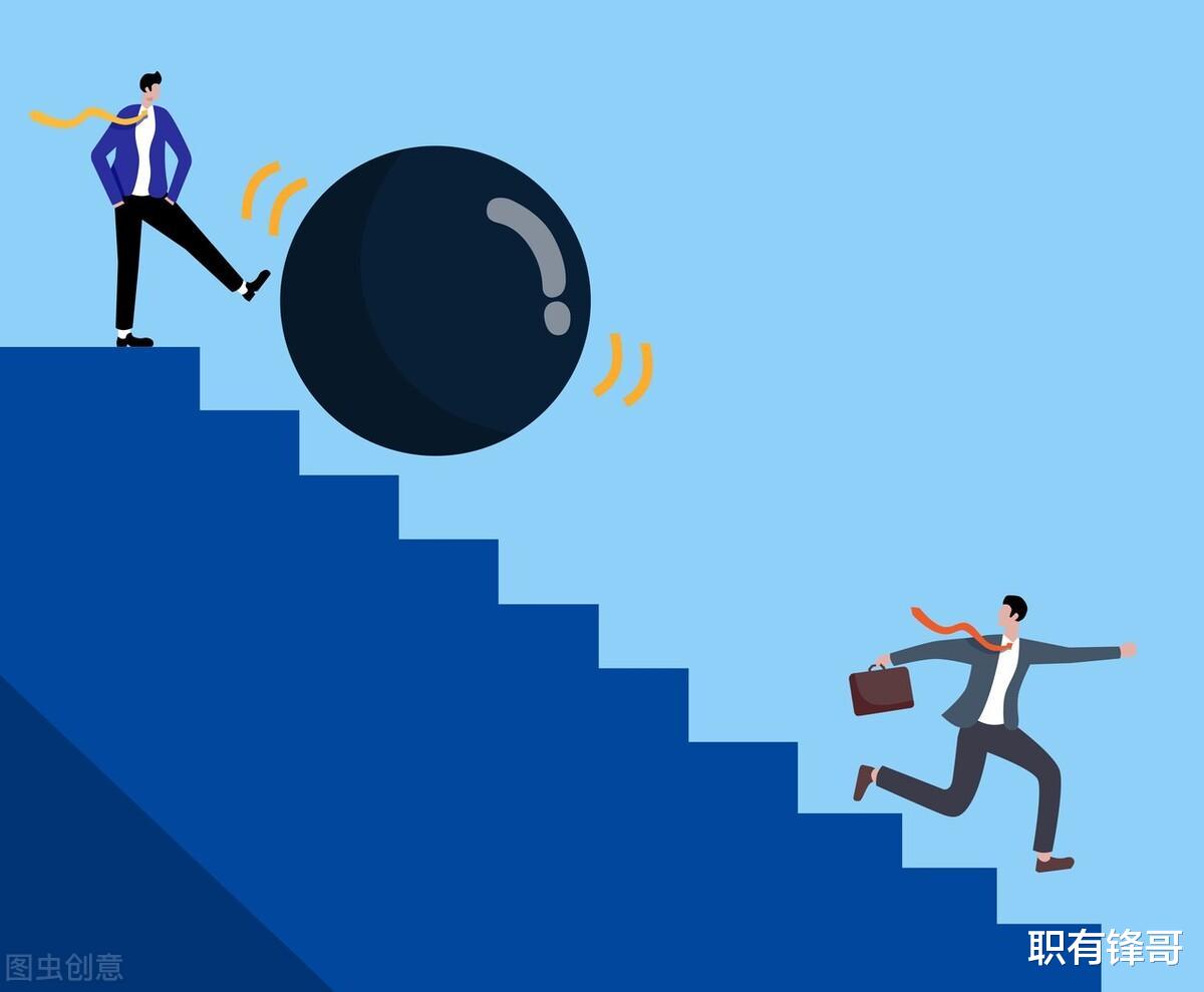 |在职场上,领导问你:某个同事怎么样?回答要谨慎,要不然就惨了