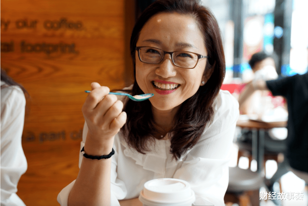 施耐德电气|她在大厂当Leader:偏见、盔甲与破壳