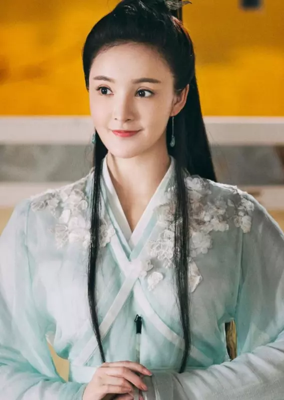 倪妮|凭“一己之力”摧毁整部剧,“带资入组”强硬加戏,连人带剧毁了