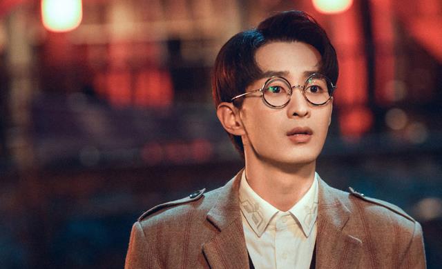 请君|《请君》任嘉伦但凡“拉垮”一些，都可能压不住“绝色男配”！