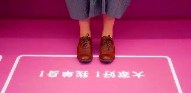 打着交友的旗号搞“擦边”?除了“约炮”标签,陌陌还剩下什么?