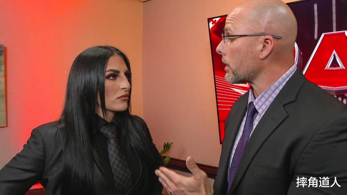 wwe|WWE女双冠军潜在挑战者或已浮出水面，索尼娅高管地位即将不保？
