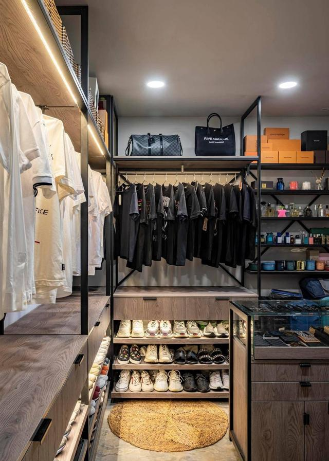 花15万将82㎡装成工业风，结果却被父母吐槽：这和毛坯房有啥两样