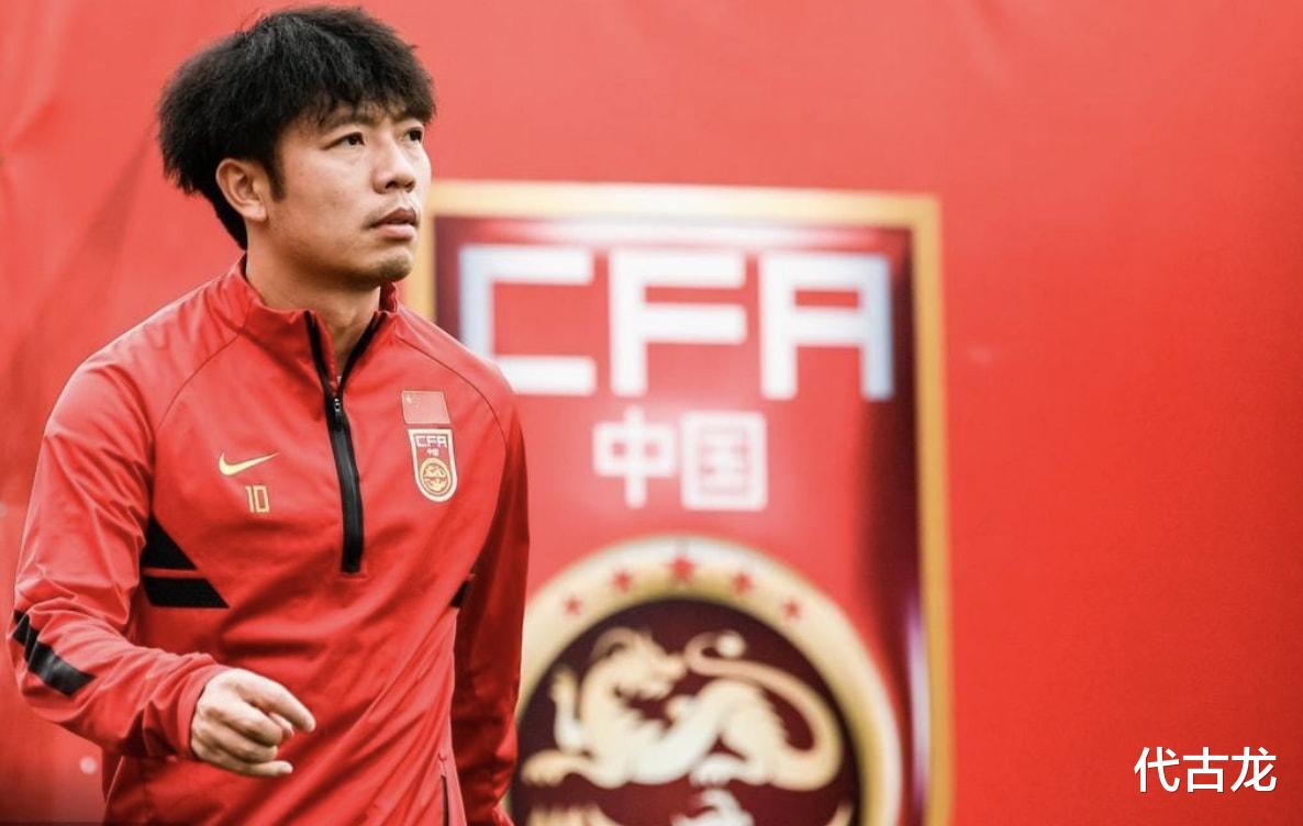 國(guó)足|好消息！戴偉浚已獲得代表國(guó)足出場(chǎng)資格，張稀哲可以讓位了