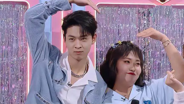 李雪琴|善解人意李雪琴:身为北大才女却十分自卑,为何被德云社宠上天?