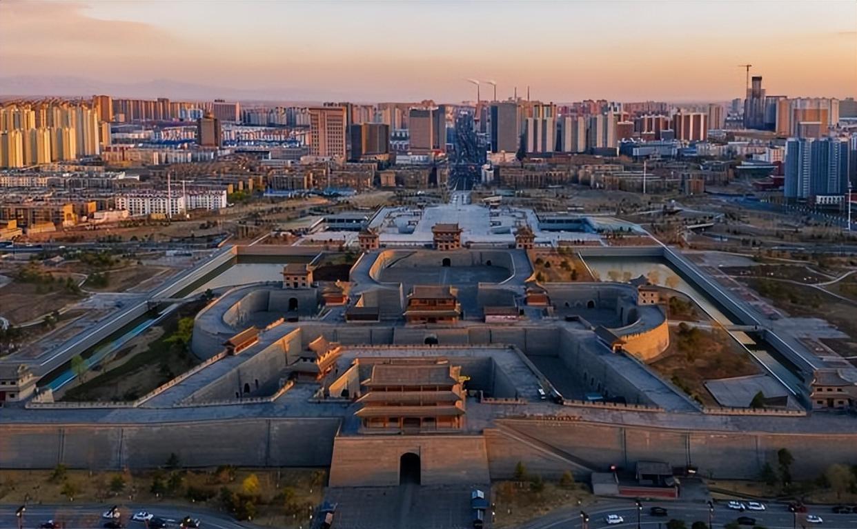 日照金山|国内名字带“大”的四座城市，大连、大理、大庆还有一个少有人知