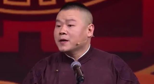 岳云鹏|岳云鹏当众嘲讽国足，结果被迫公开道歉，一句话让对方无地自容！