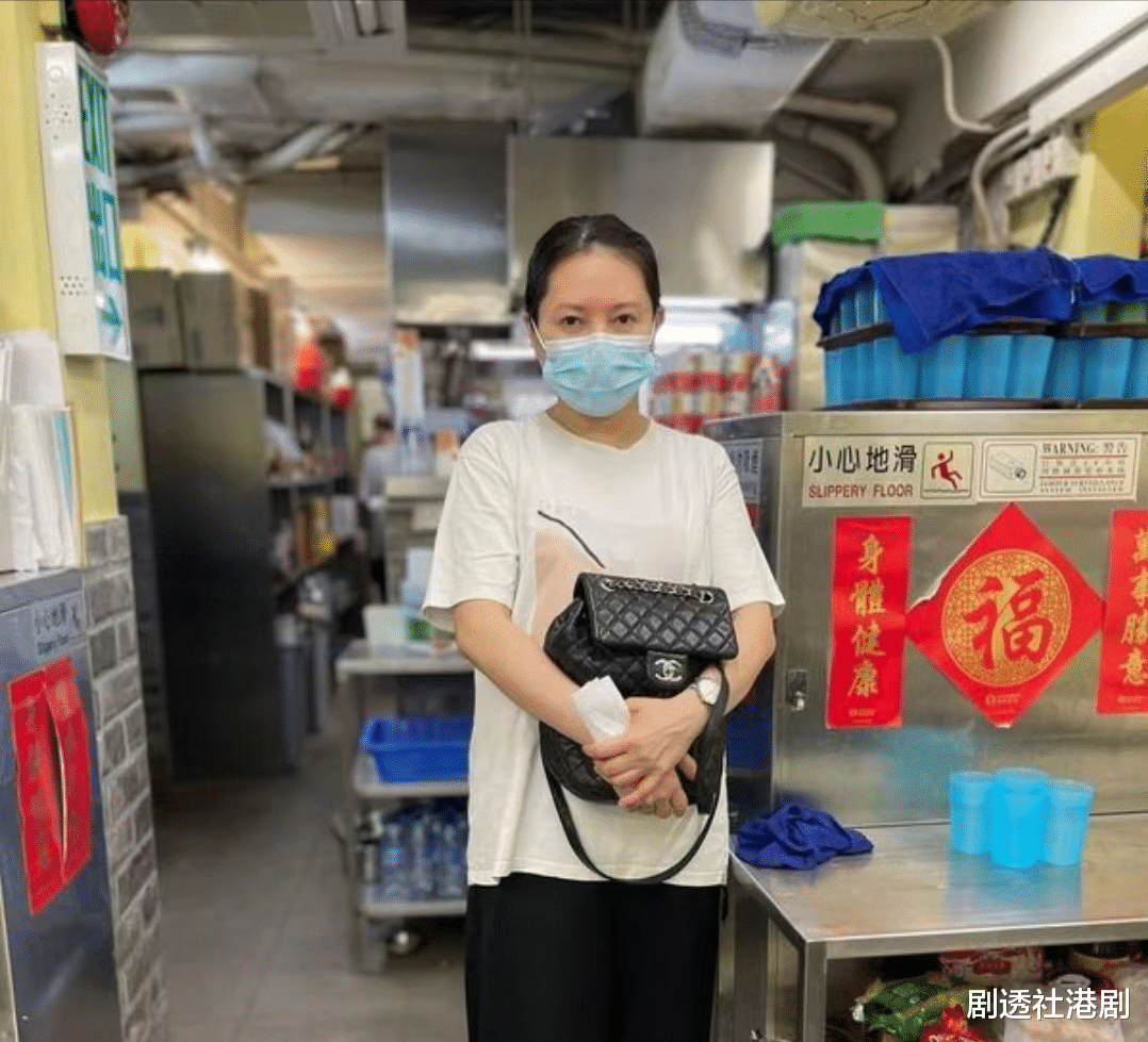 李丽珍|一代性感女神潜水两个月消瘦现身，自曝整日头晕，自嘲“珍婆婆”