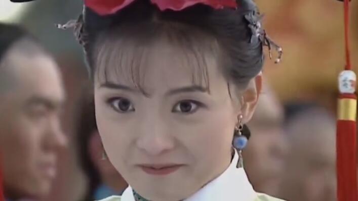 谢娜|6位女星未成名前的样子，王艳告诉你啥才叫美，看到谢娜我笑了