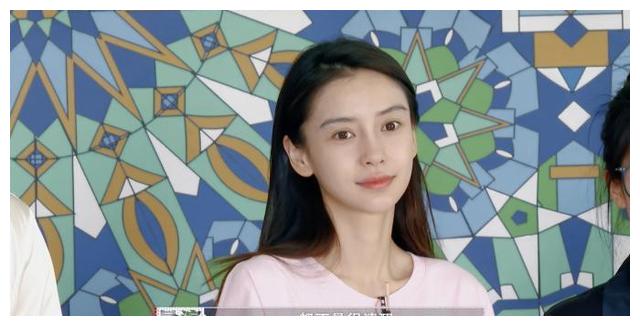 明星素颜|33岁白鹿、24岁赵露思全素颜出镜，网友：好羡慕啊