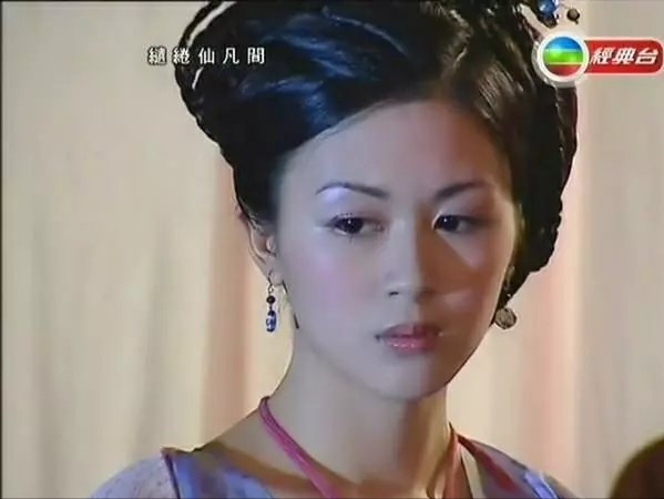 刘德华|都是甜美女神，为何唐宁离婚带俩娃，文颂娴和李琦红却能低调幸福
