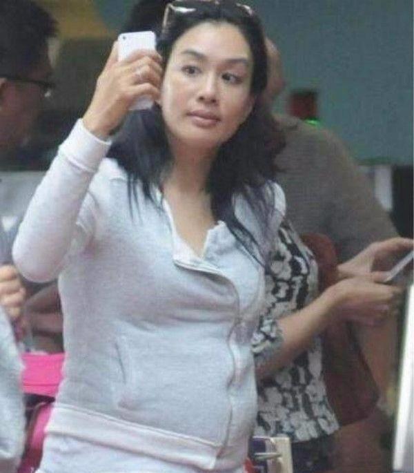 生图|假臀部、痘痘脸、赘肉！生图里的“女神”，都因“照骗”翻车