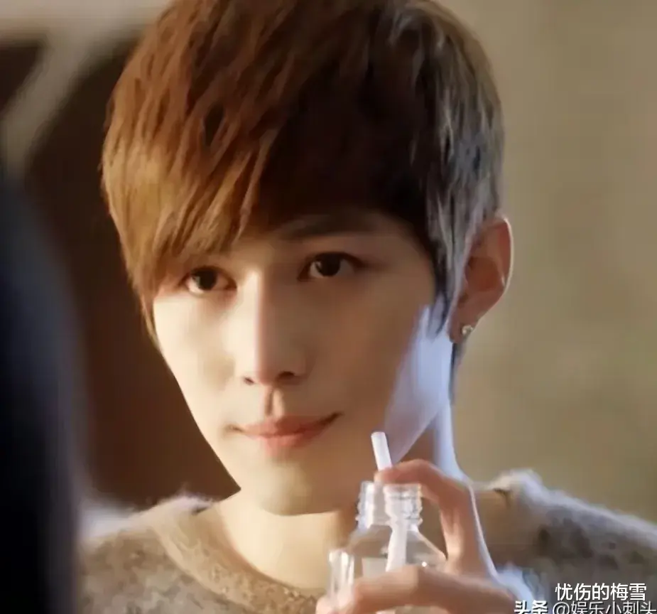 陈学冬|陈学冬，娱乐业的神奇存在。出道十年，归来仍是业余