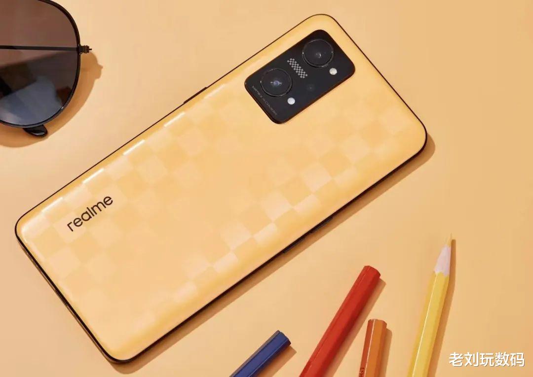 高通骁龙|高性能+长续航,四款2000以内能买到的骁龙870手机