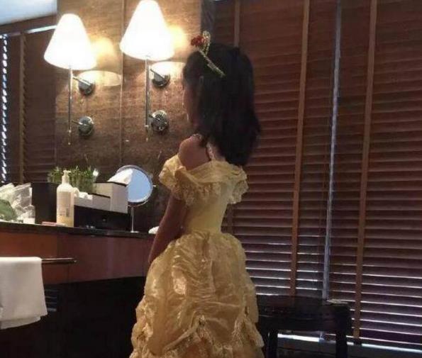 马伊琍|参观马伊琍在北京的家,住在上世纪的步梯房,里面连电梯都没有