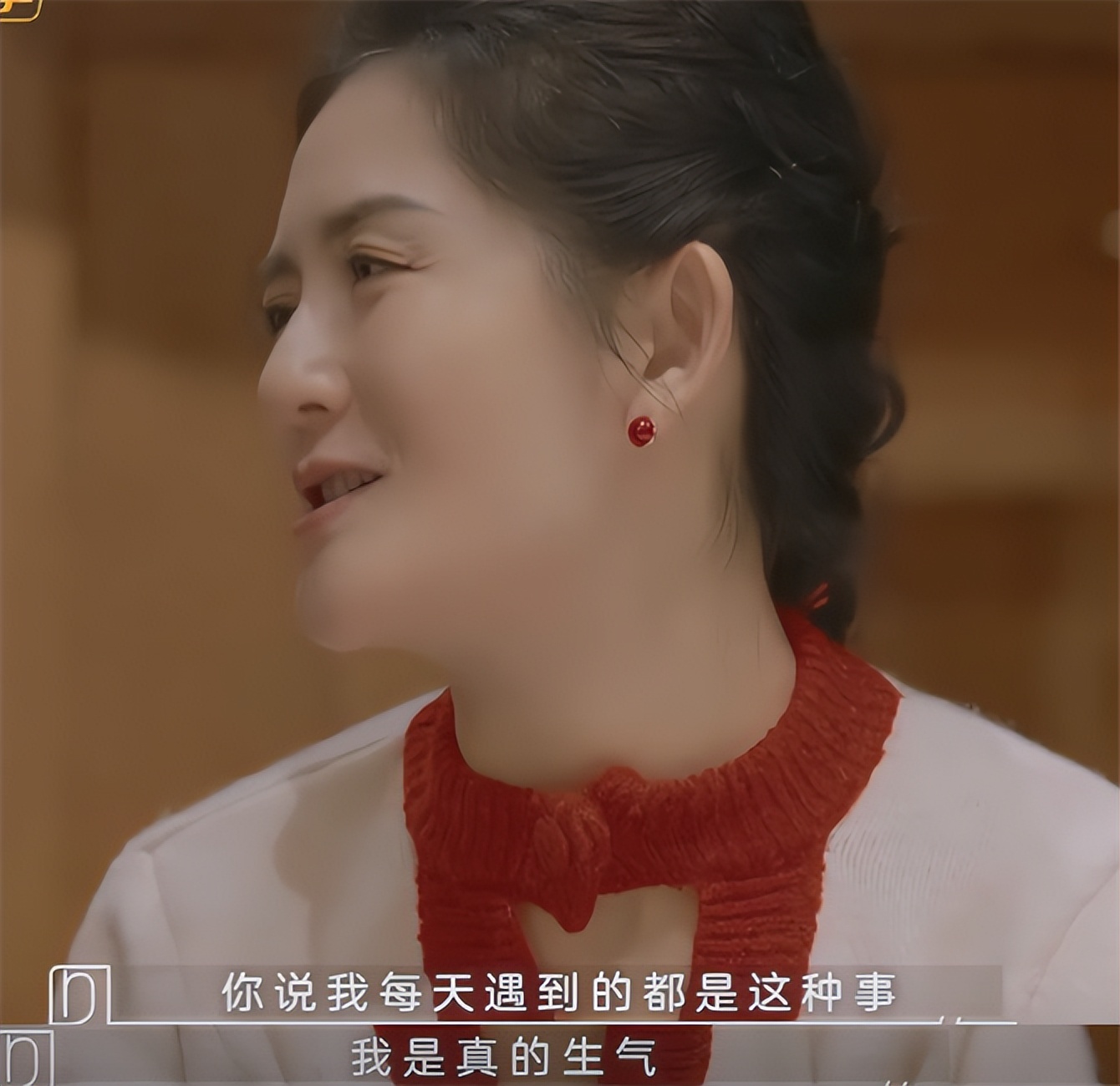 谢娜|谢娜从不买新手机,只用何炅淘汰的旧手机!自嘲家庭地位不如张杰