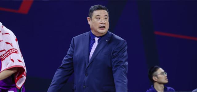 刘维伟|刘维伟离开中国男篮，下家到底是山东高速还是北京首钢基本确定