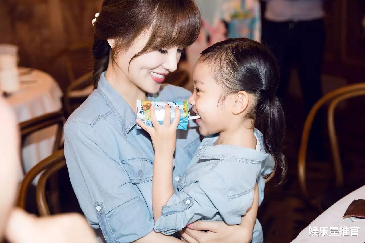 李小璐|把甜馨当作毕生的事业,拍戏只是她的爱好,离婚后的李小璐过得更滋润